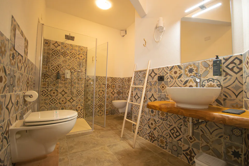 Il bagno della camera Oleandro
